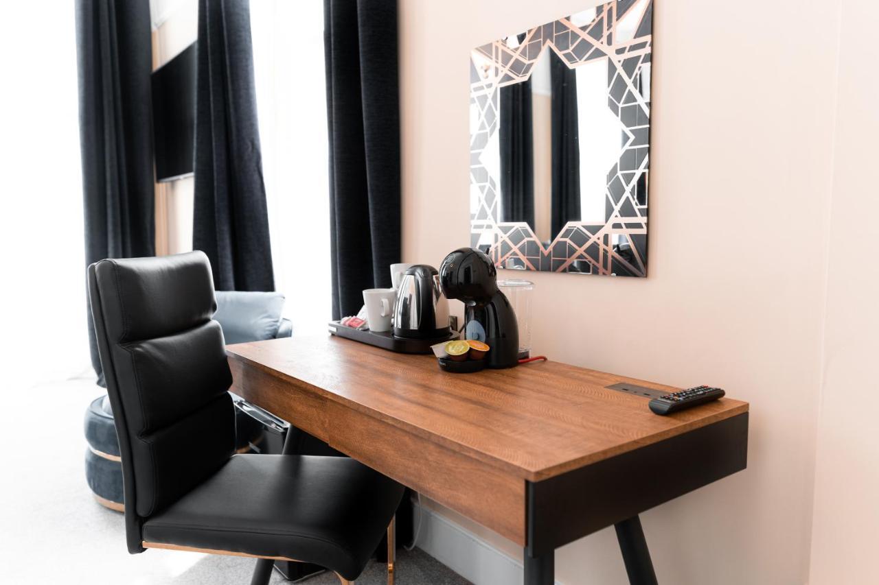The Pier Hotel Eastbourne Bagian luar foto