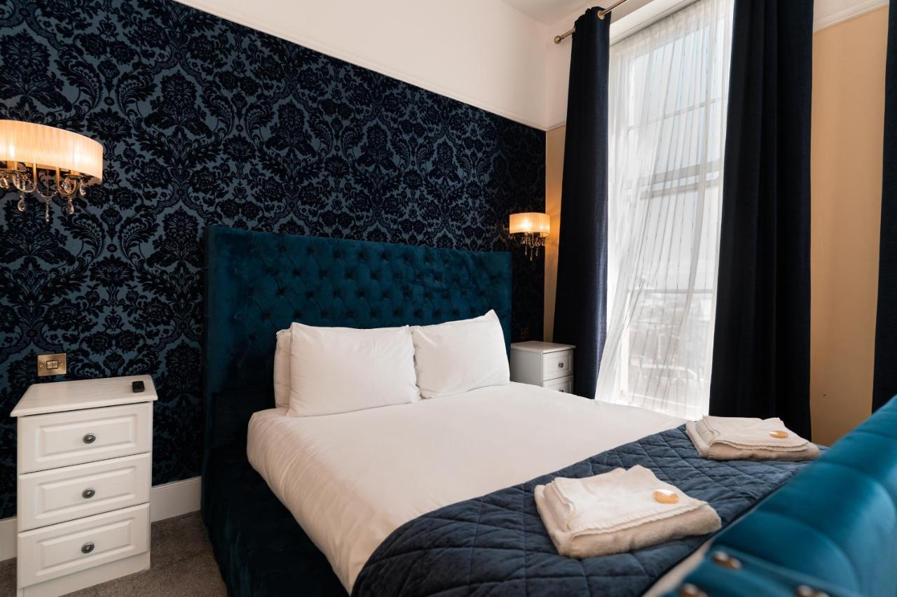 The Pier Hotel Eastbourne Bagian luar foto