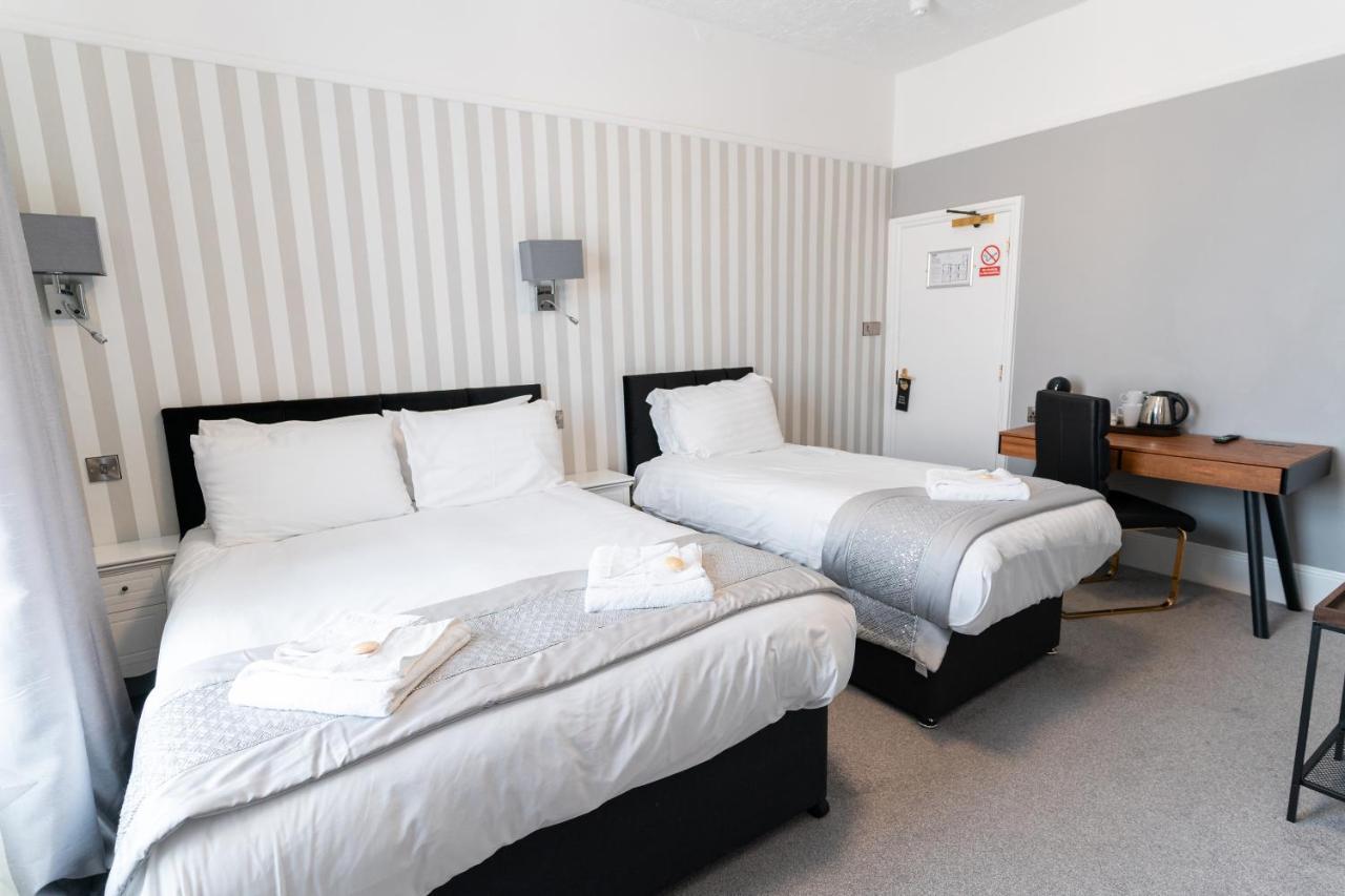 The Pier Hotel Eastbourne Bagian luar foto
