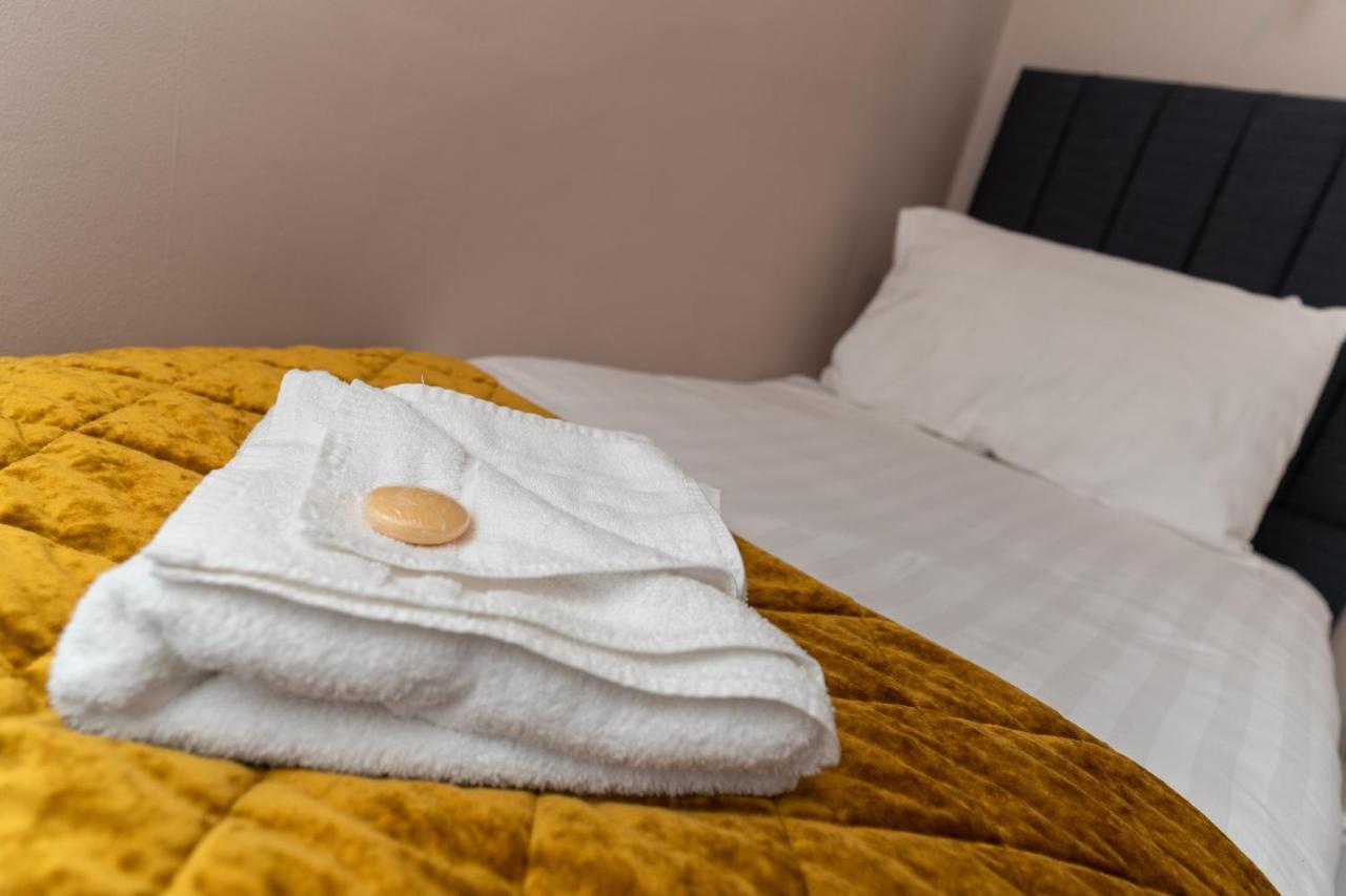 The Pier Hotel Eastbourne Bagian luar foto