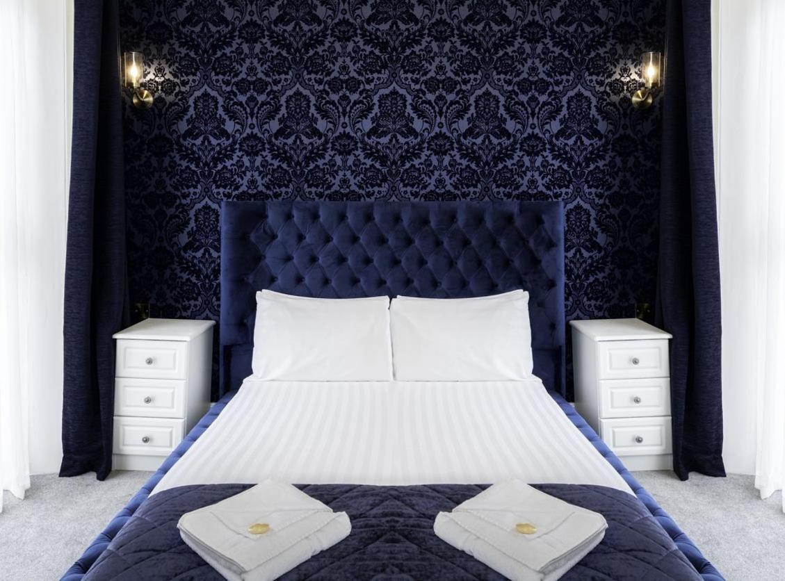 The Pier Hotel Eastbourne Bagian luar foto