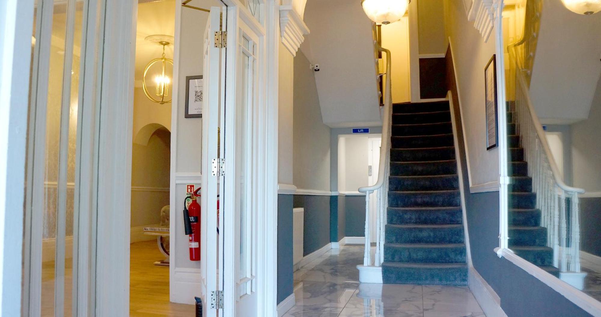 The Pier Hotel Eastbourne Bagian luar foto