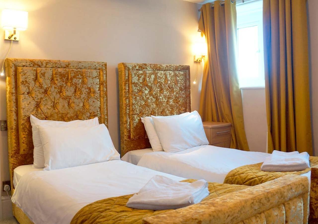 The Pier Hotel Eastbourne Bagian luar foto