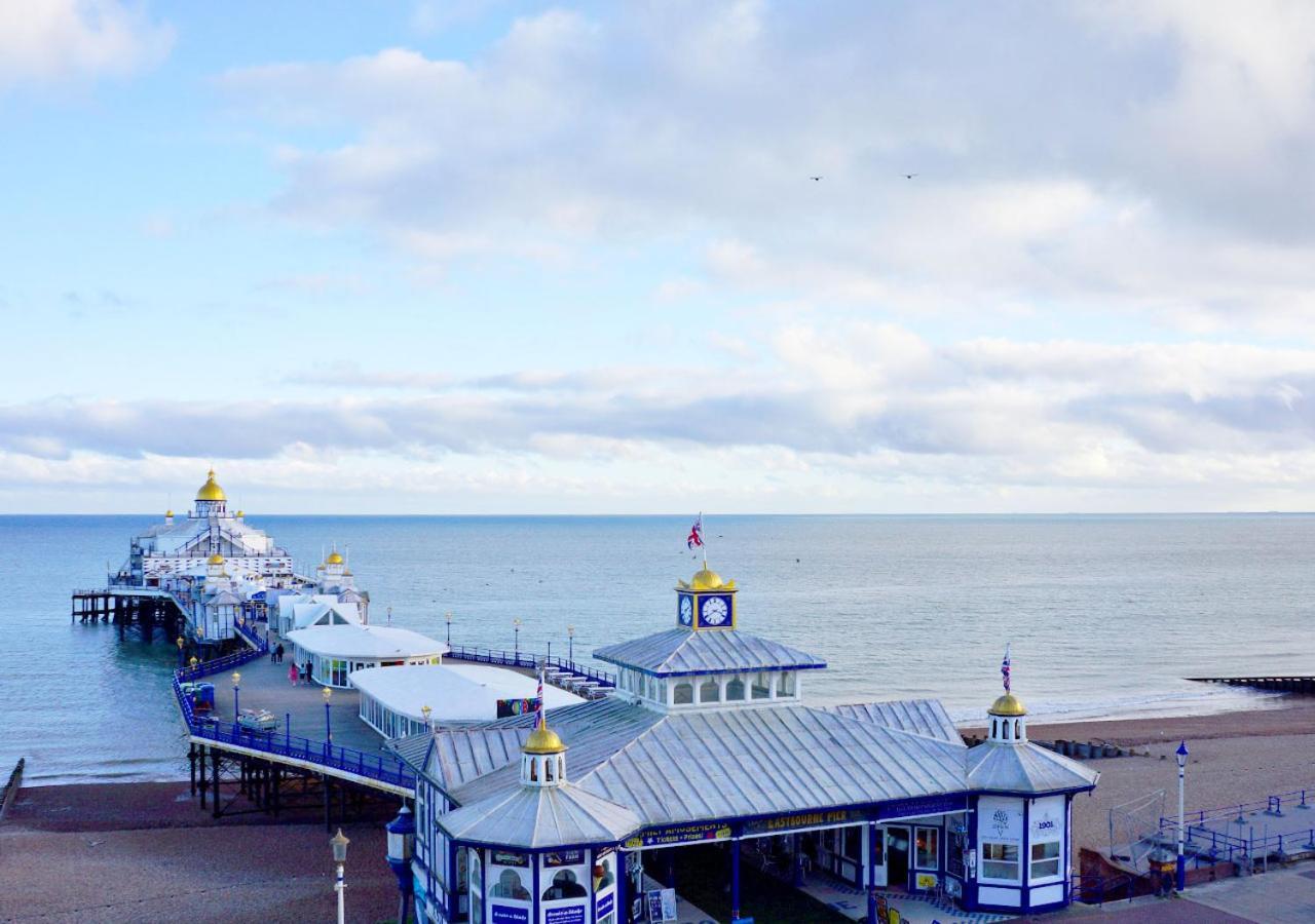 The Pier Hotel Eastbourne Bagian luar foto