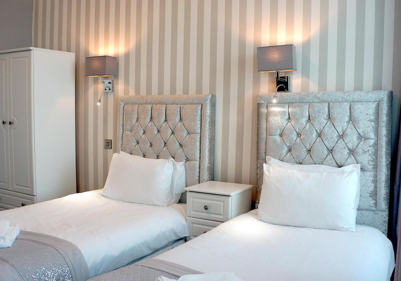 The Pier Hotel Eastbourne Bagian luar foto