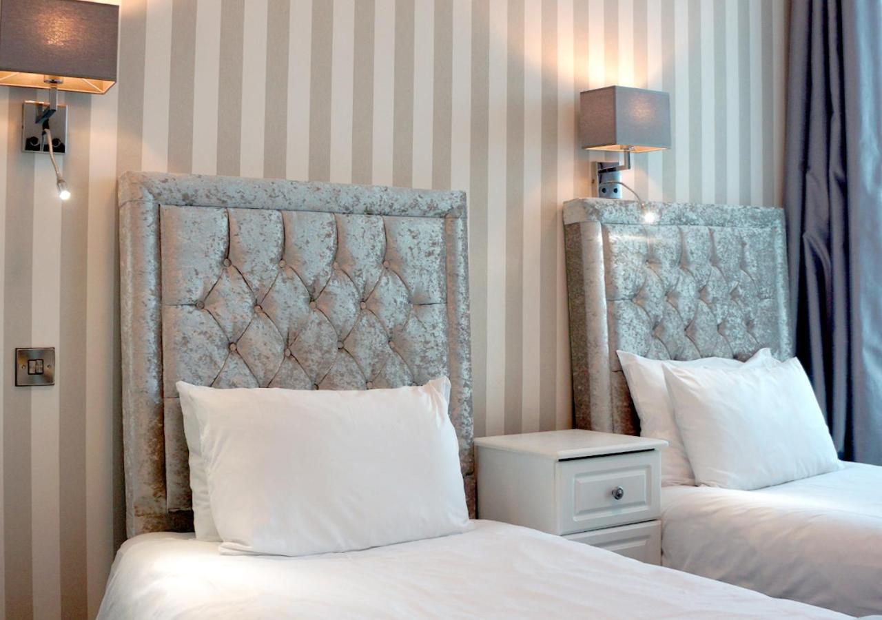 The Pier Hotel Eastbourne Bagian luar foto